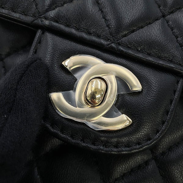 シャネル チェーンショルダーバッグ マトラッセ ココマーク ハートシェイプ ラムスキン AS3191 CHANEL 黒