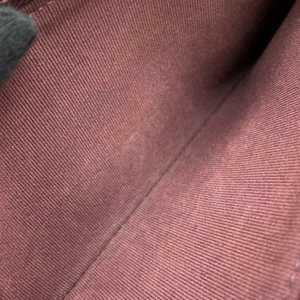 シャネル 長財布 クラシック ロング ジップ ウォレット マトラッセ ココマーク キャビアスキン AP0242 CHANEL 黒