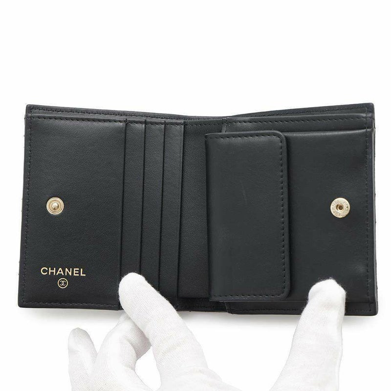 シャネル 二つ折り財布 マトラッセ ココマーク キャビアスキン AP3055 CHANEL 財布 黒