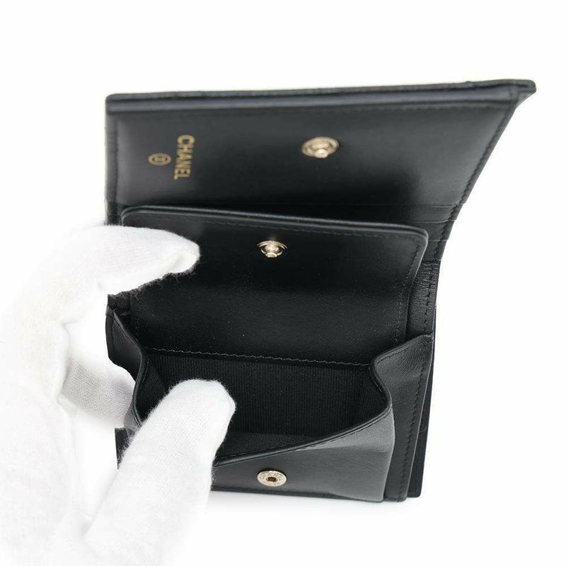 シャネル 二つ折り財布 マトラッセ ココマーク キャビアスキン AP3055 CHANEL 財布 黒