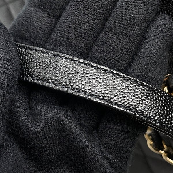 シャネル チェーントートバッグ マトラッセ ココマーク ラージ ショッピング キャビアスキン A91046 CHANEL 黒