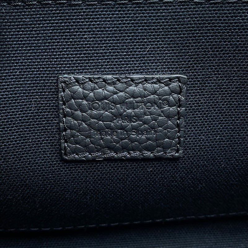 ルイヴィトン ショルダーバッグ トリヨン・モノグラム ソウル・トランク M13871 LOUIS VUITTON メンズ 黒 ブラック