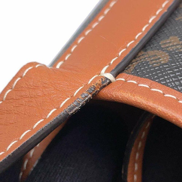 セリーヌ ショルダーバッグ トリオンフ スモール ドローストリングバッグ レザー 191142BZJ.04LU  CELINE バッグ