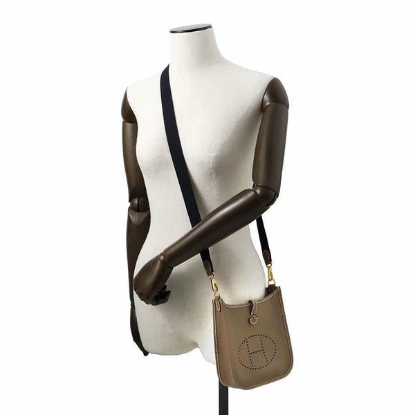 エルメス エブリンTPM アマゾン エトゥープ/ブルーインディゴ/ゴールド金具 トリヨンクレマンス Z刻印