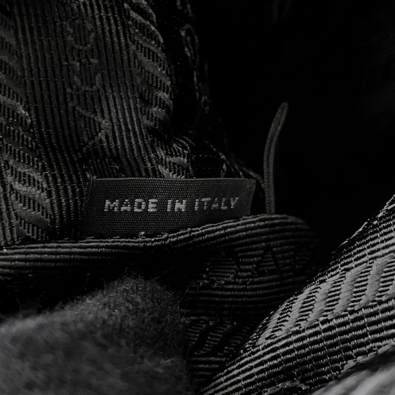 プラダ ショルダーバッグ パデッド ナイロン キルティング 1BC151 PRADA バッグ ポーチ付き 黒