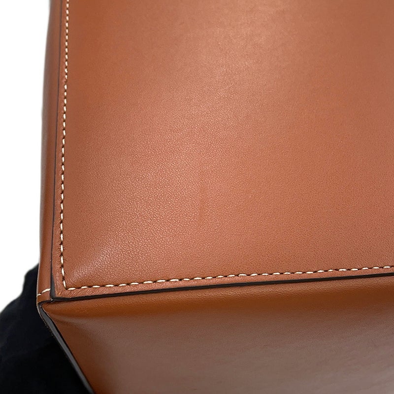 セリーヌ ハンドバッグ キュイルトリオンフ キューブ レザー 199203 CELINE