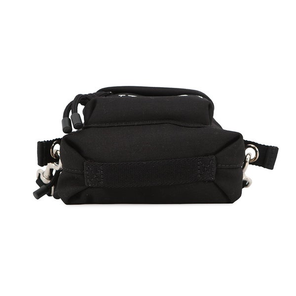 ヴァレンティノ・ガラヴァーニ ショルダーバッグ ミニクロスバッグ VLTNロゴ VY2B0A11YHS VALENTINO 黒