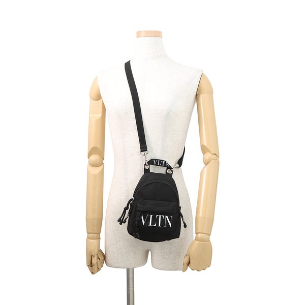 ヴァレンティノ・ガラヴァーニ ショルダーバッグ ミニクロスバッグ VLTNロゴ VY2B0A11YHS VALENTINO 黒