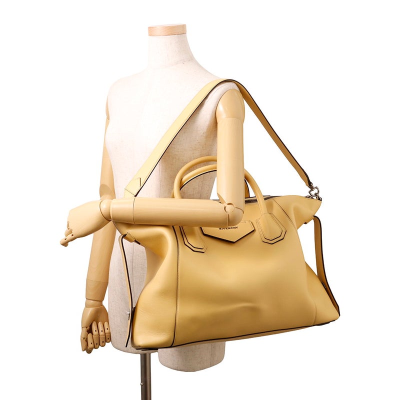 ジバンシー ハンドバッグ アンティゴナ・ソフト カーフレザー BB50F2B0WD GIVENCHY 2way