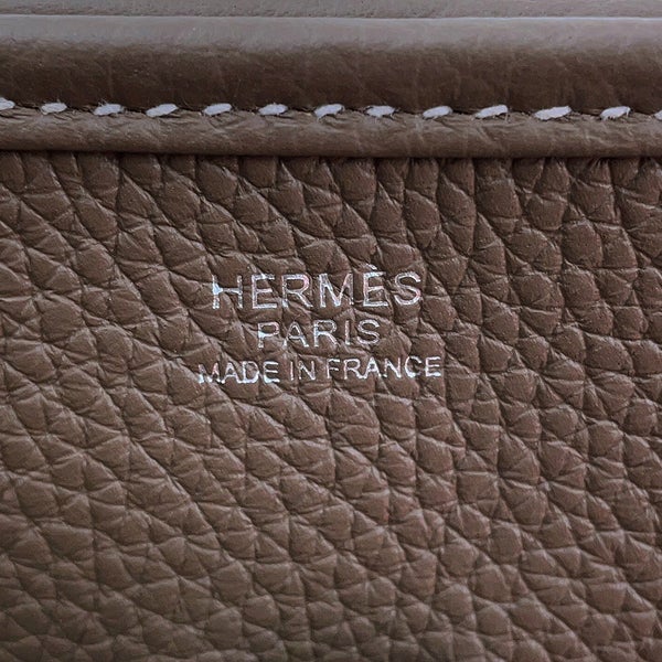 エルメス ショルダーバッグ エブリン3 PM エトゥープ/シルバー金具 トリヨンクレマンス W刻印 HERMES Evelyne