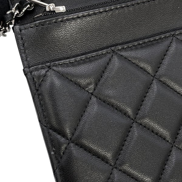 シャネル チェーンウォレット クラシック マトラッセ ココマーク ラムスキン AP4241 CHANEL 財布 黒