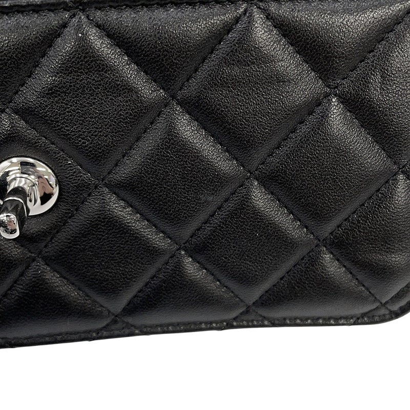 シャネル チェーンウォレット クラシック マトラッセ ココマーク ラムスキン AP4241 CHANEL 財布 黒