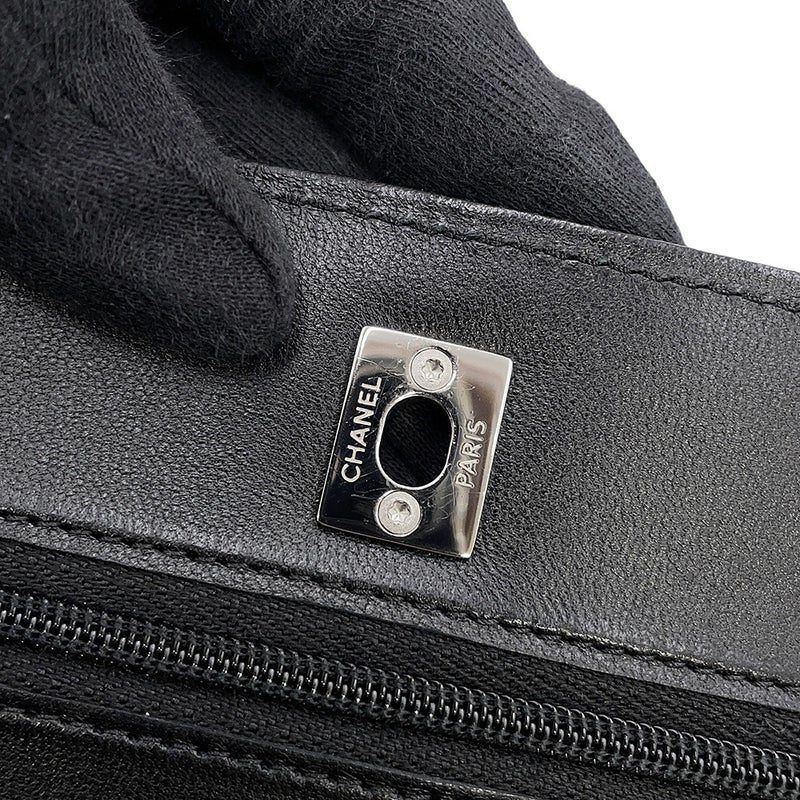 シャネル チェーンウォレット クラシック マトラッセ ココマーク ラムスキン AP4241 CHANEL 財布 黒