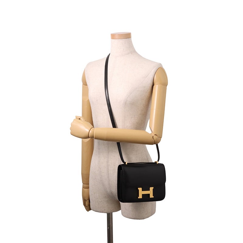 エルメス ショルダーバッグ ミニ コンスタンス3 ミロワール ブラック/ゴールド金具 シェブルミゾル G刻印 HERMES Constance 黒