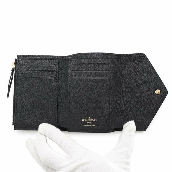 ルイヴィトン 三つ折り財布 モノグラム・アンプラント ポルトフォイユ・ヴィクトリーヌ M64060 ヴィトン ブラック 黒