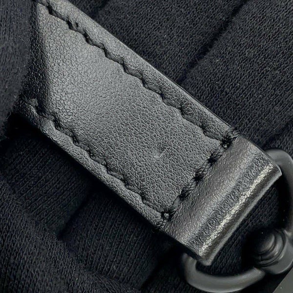 ルイヴィトン ショルダーバッグ モノグラム・マカサー Sロック ヴェルティカル・ウエアラブル ウォレット M82535