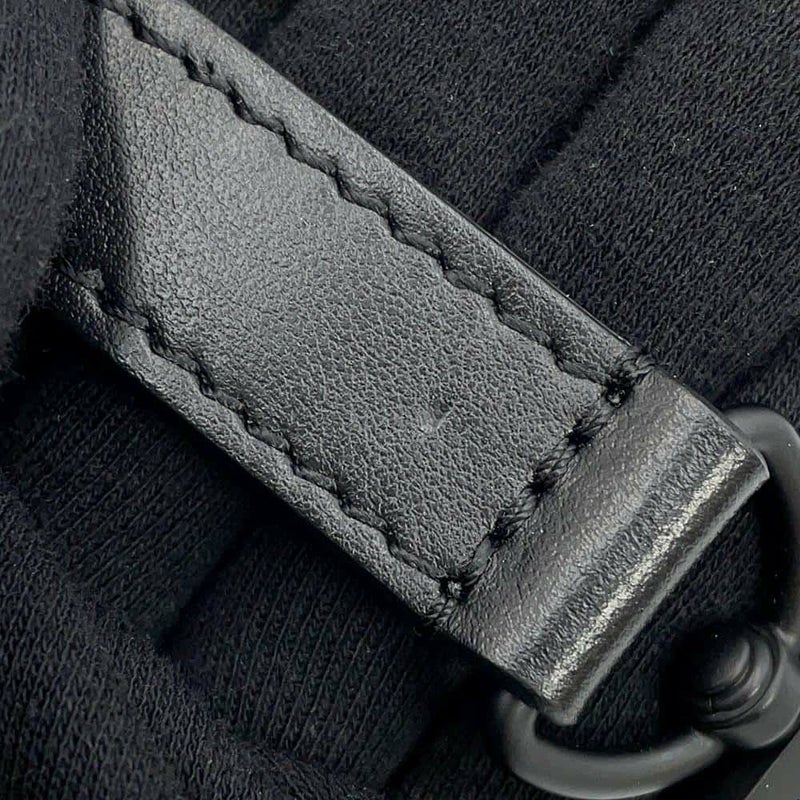 ルイヴィトン ショルダーバッグ モノグラム・マカサー Sロック ヴェルティカル・ウエアラブル ウォレット M82535