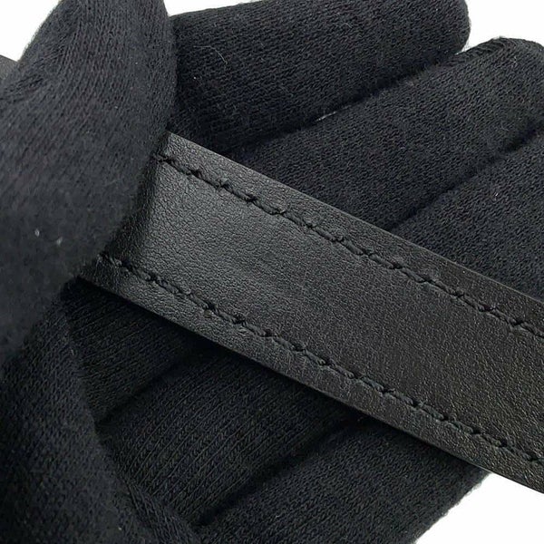 ルイヴィトン ショルダーバッグ モノグラム・マカサー Sロック ヴェルティカル・ウエアラブル ウォレット M82535