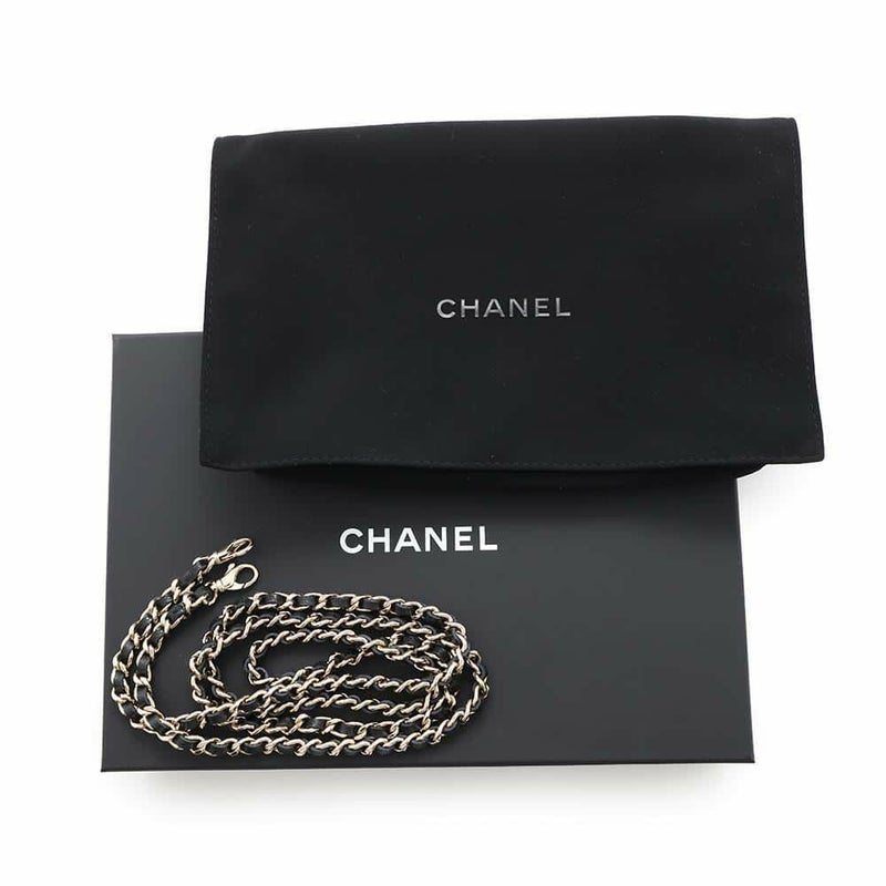 シャネル チェーンウォレット ココマーク マトラッセ フォンケース キャビアスキン AP3876 CHANEL 黒