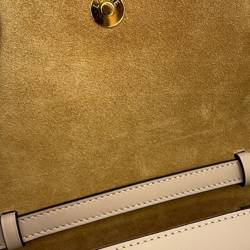 ロエべ ショルダーバッグ ゲート デュアル ミニ レザー A650N46X13 LOEWE