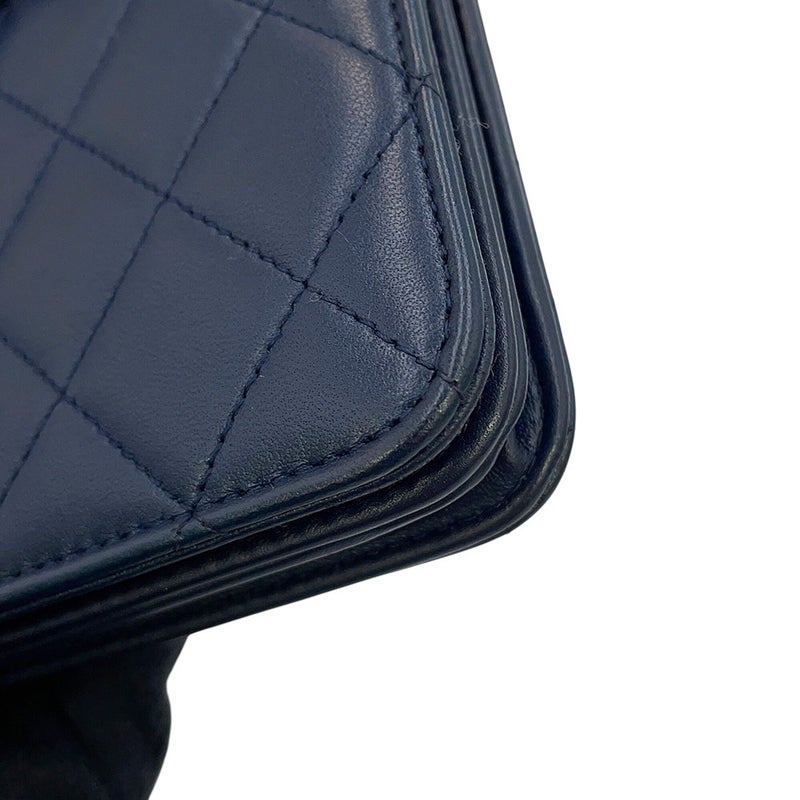 シャネル チェーンウォレット マトラッセ シェブロン ボーイシャネル ラムスキン CHANEL 財布