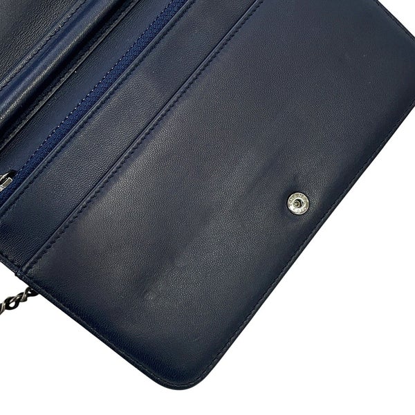 シャネル チェーンウォレット マトラッセ シェブロン ボーイシャネル ラムスキン CHANEL 財布