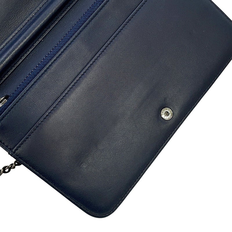 シャネル チェーンウォレット マトラッセ シェブロン ボーイシャネル ラムスキン CHANEL 財布