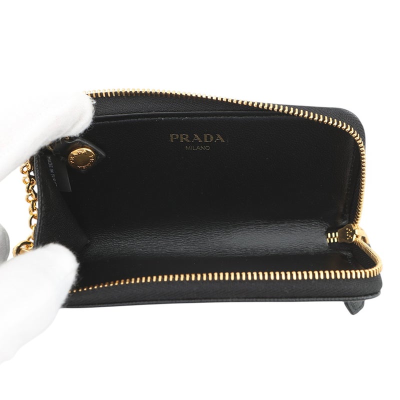 プラダ キーケース ロゴ L字ファスナー サフィアーノレザー 1PP026 PRADA 黒