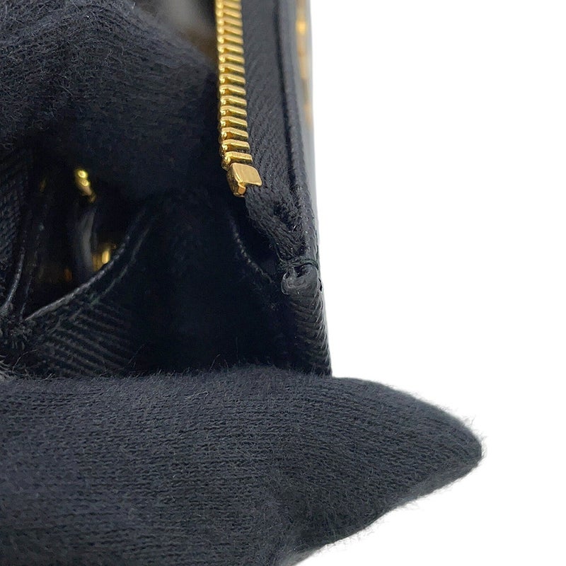 プラダ キーケース ロゴ L字ファスナー サフィアーノレザー 1PP026 PRADA 黒