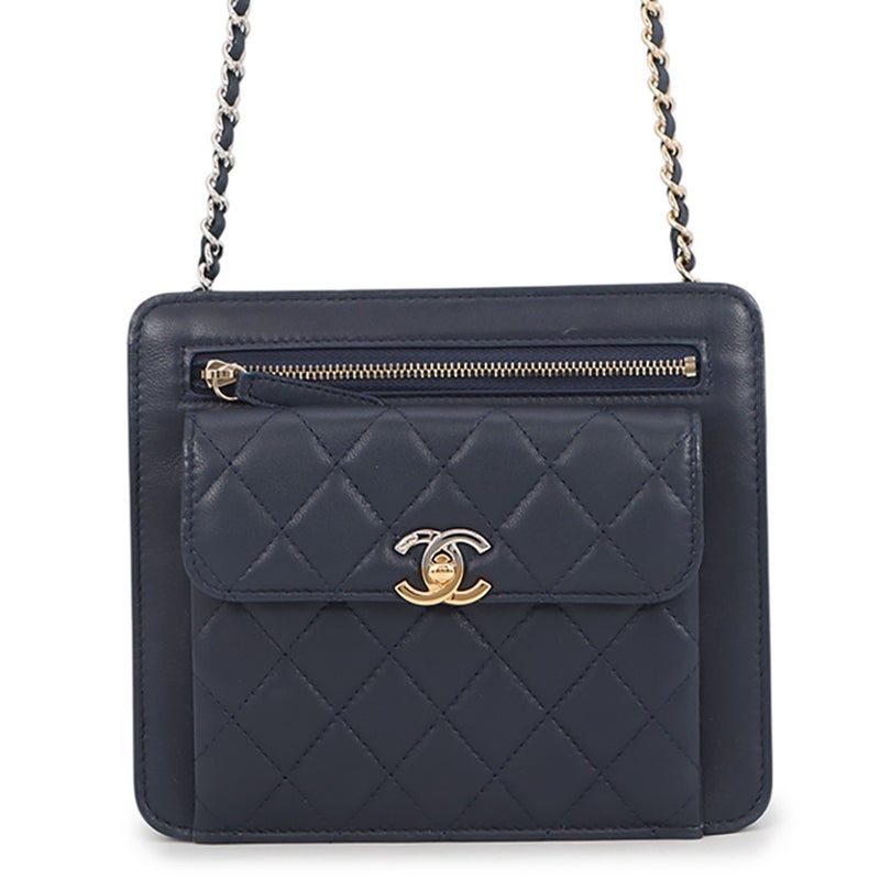 シャネル チェーンショルダーバッグ マトラッセ ココマーク ラムスキン CHANEL ミニバッグ