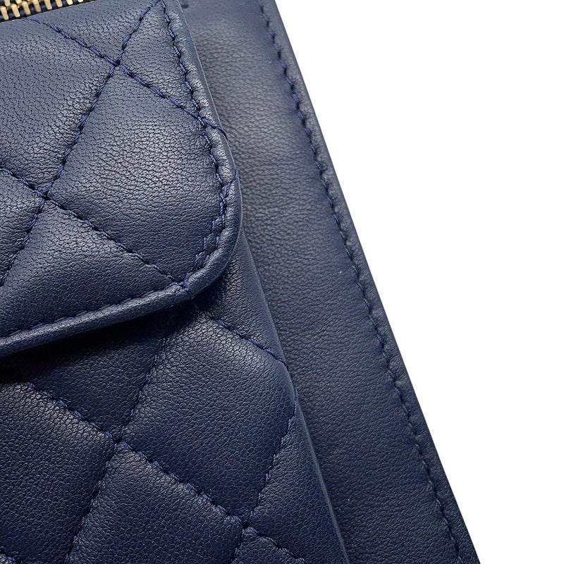 シャネル チェーンショルダーバッグ マトラッセ ココマーク ラムスキン CHANEL ミニバッグ