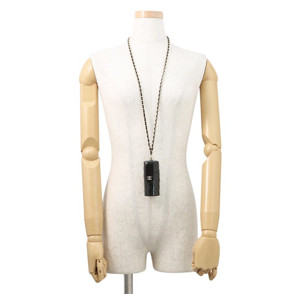 シャネル リップケース マトラッセ チェーンストラップ付 パテントレザー AP1572 CHANEL 黒