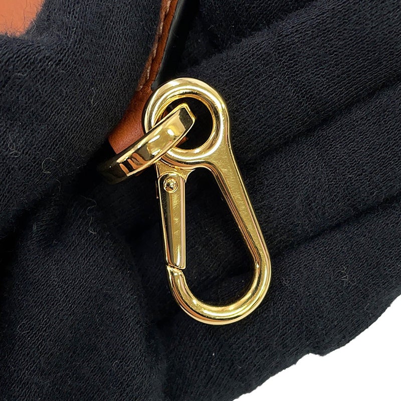 ロエベ ショルダーストラップ アナグラム ジャカード レザー C073T87X01 LOEWE