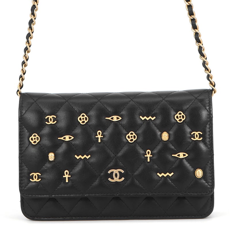 シャネル チェーンウォレット マトラッセ ココマーク エジプトチャーム ラムスキン CHANEL 財布 黒