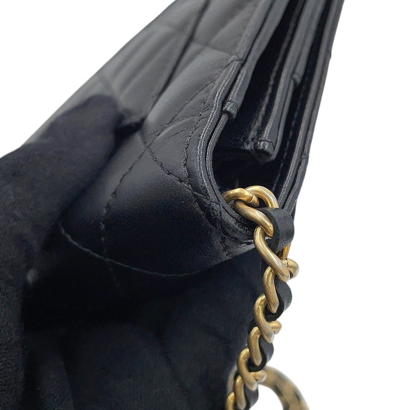 シャネル チェーンウォレット マトラッセ ココマーク エジプトチャーム ラムスキン CHANEL 財布 黒