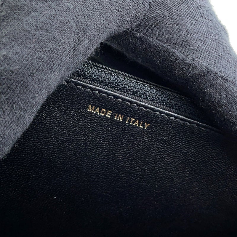 シャネル チェーンウォレット マトラッセ ココマーク エジプトチャーム ラムスキン CHANEL 財布 黒