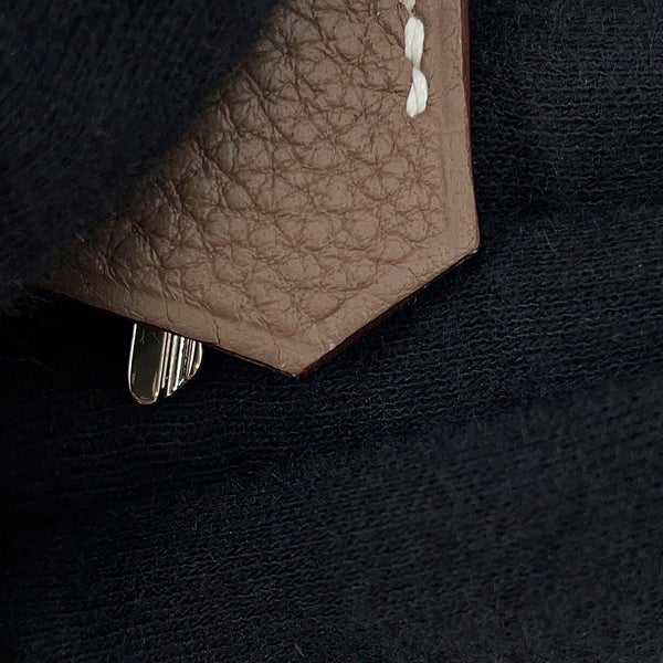 エルメス ハンドバッグ ケリー28 内縫い エトゥープ/シルバー金具 トゴ B刻印 HERMES Kelly 2wayバッグ