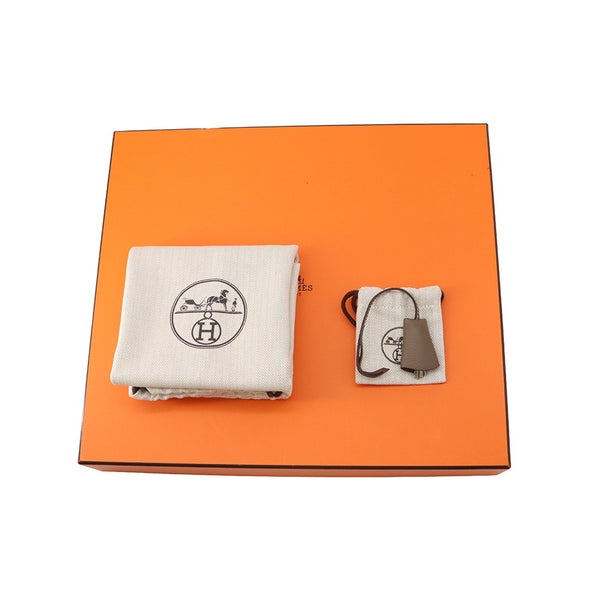 エルメス ショルダーバッグ プティ クーリエ エトゥープ/シルバー金具 エバーカラー/トリヨンクレマンス W刻印 HERMES