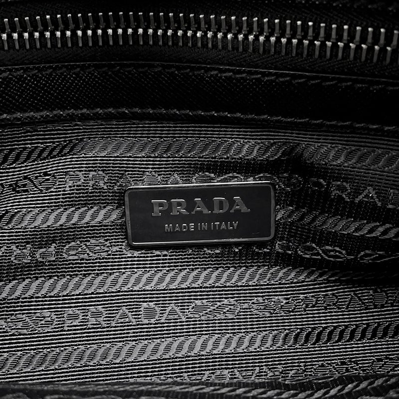 プラダ ショルダーバッグ キマイラ トライアングルロゴ ナイロン メタル PRADA バッグ 黒