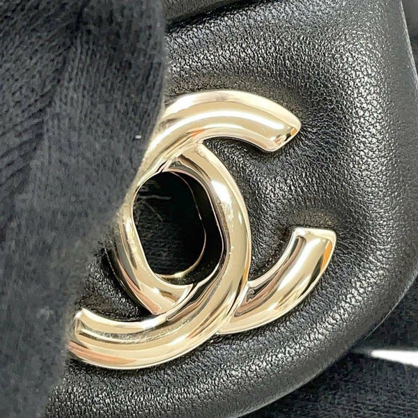 シャネル チェーンショルダーバッグ ミニ マトラッセ 20 ココマーク ラムスキン A69900 CHANEL 黒 フラップ