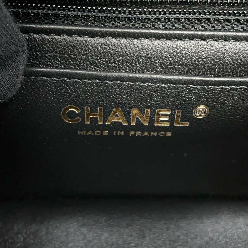 シャネル チェーンショルダーバッグ ミニ マトラッセ 20 ココマーク ラムスキン A69900 CHANEL 黒 フラップ