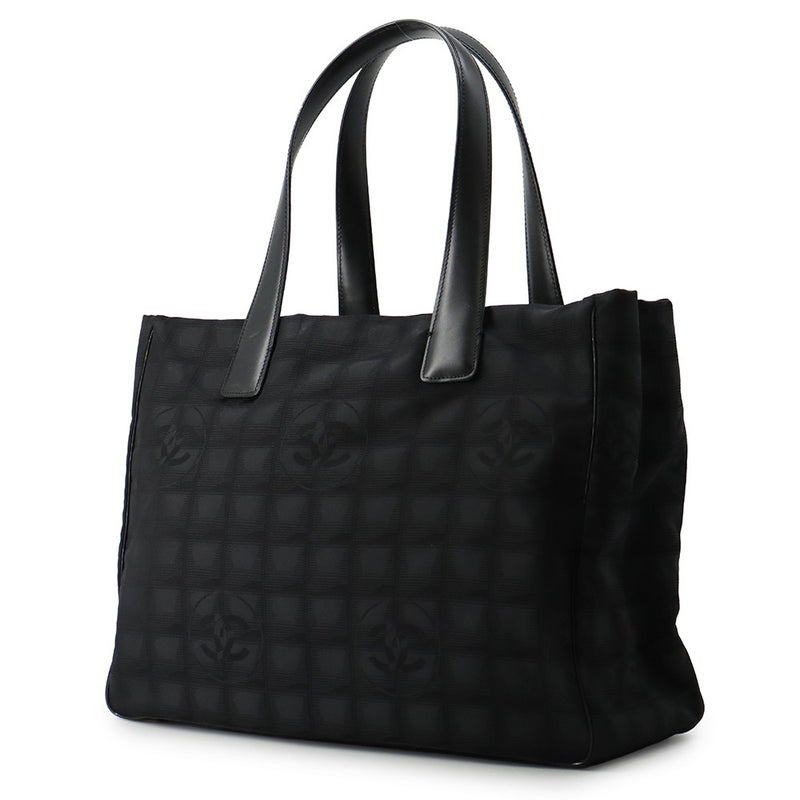 シャネル トートバッグ ニュートラベルライン トートMM ナイロン  A15991 CHANEL バッグ 黒