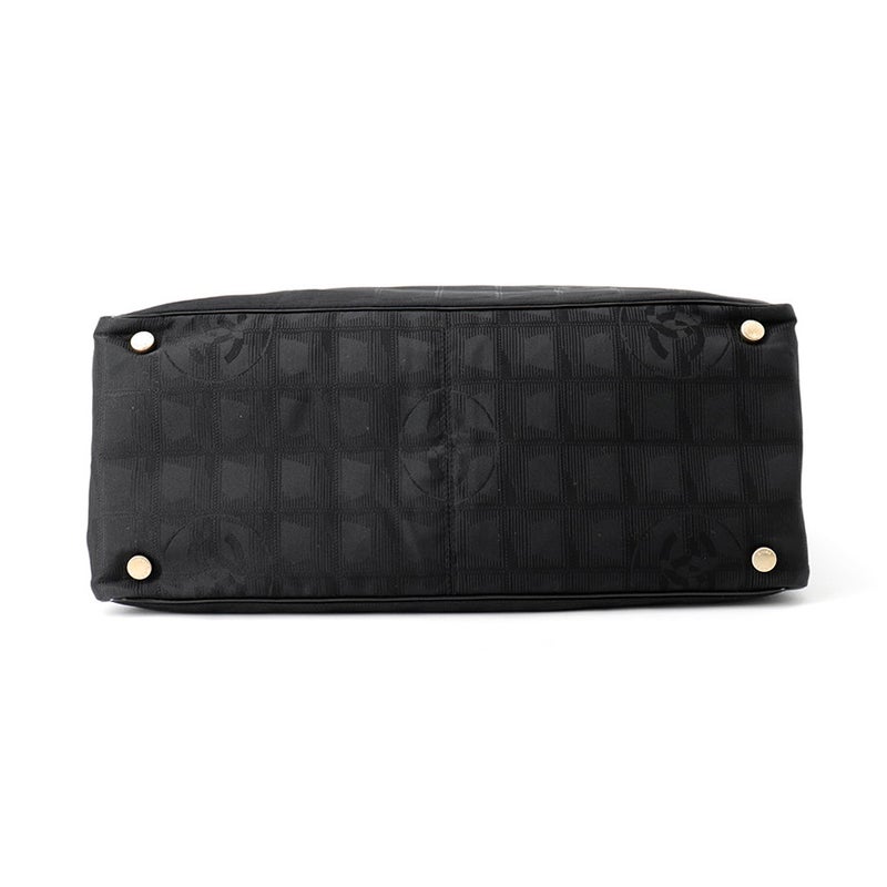 シャネル トートバッグ ニュートラベルライン トートMM ナイロン  A15991 CHANEL バッグ 黒