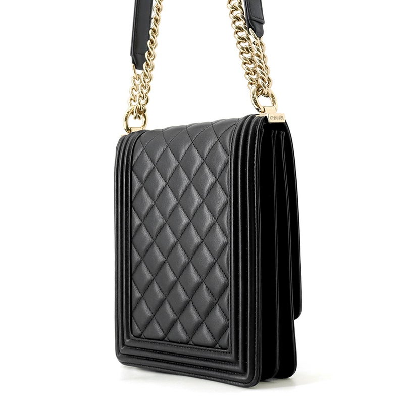 シャネル チェーンショルダーバッグ ボーイシャネル ラムスキン AS0130 CHANEL バッグ 黒