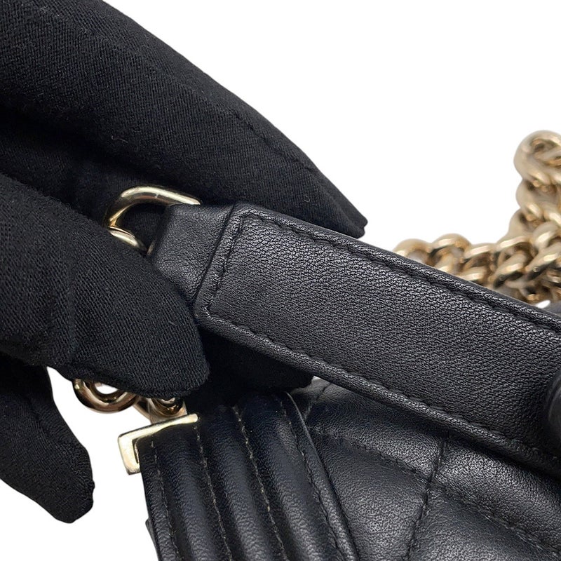 シャネル チェーンショルダーバッグ ボーイシャネル ラムスキン AS0130 CHANEL バッグ 黒