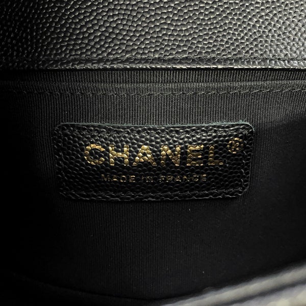 シャネル チェーンショルダーバッグ ボーイシャネル スモール マトラッセ ココマーク キャビアスキン A67085 CHANEL 黒