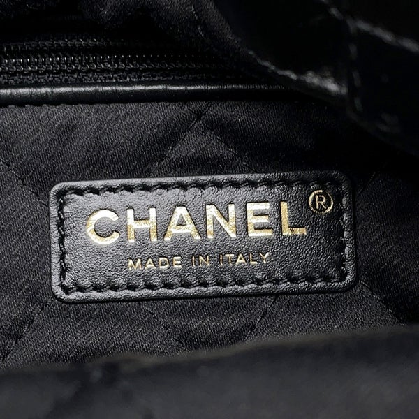 シャネル リュック シャネル22 スモール シャイニーカーフスキン AS3859 CHANEL バックパック バッグ 黒