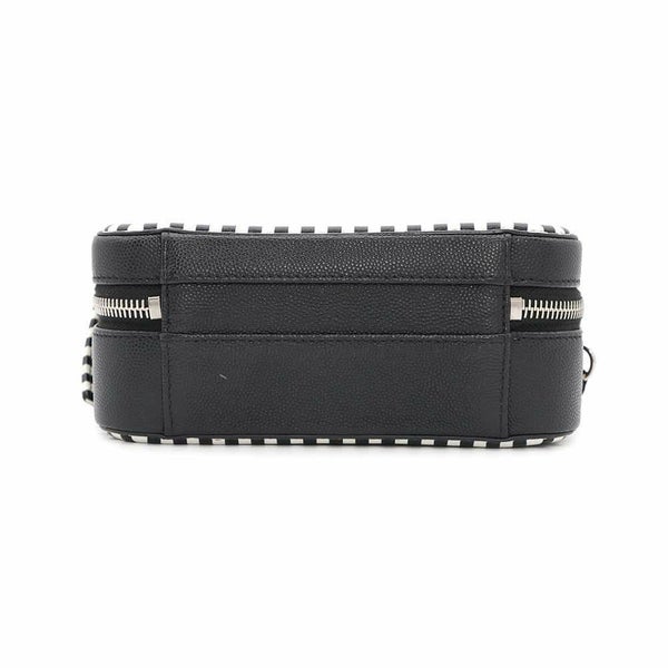 シャネル チェーンショルダーバッグ CCフィリグリー バニティバッグ キャビアスキン A93342 CHANEL 黒 白