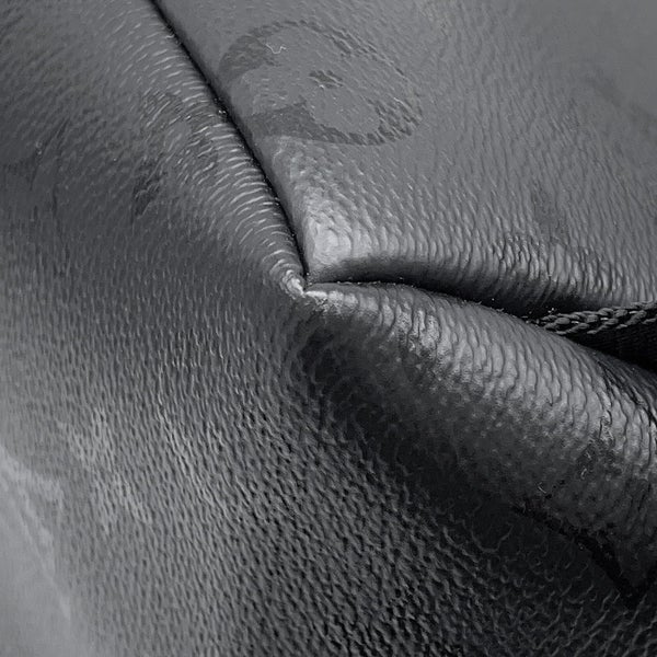ルイヴィトン リュック モノグラム・ミッドナイト ディスカバリー・カーゴ バックパック M26765 LOUIS VUITTON バッグ 黒 ブラック