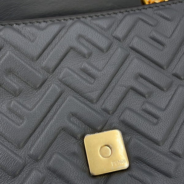 フェンディ ショルダーバッグ バゲット チェーン ミディ レザー 8BR793 FENDI 2way